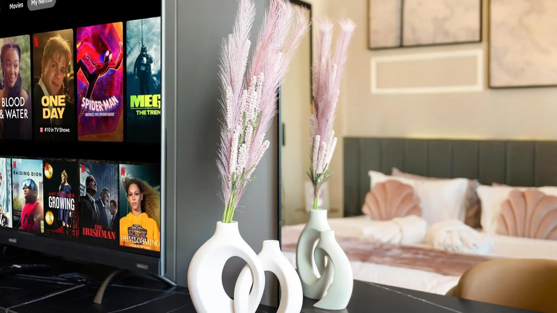 Chic 2Br Near Dubai Mall & Burj L Canal & City View I 5 Pax