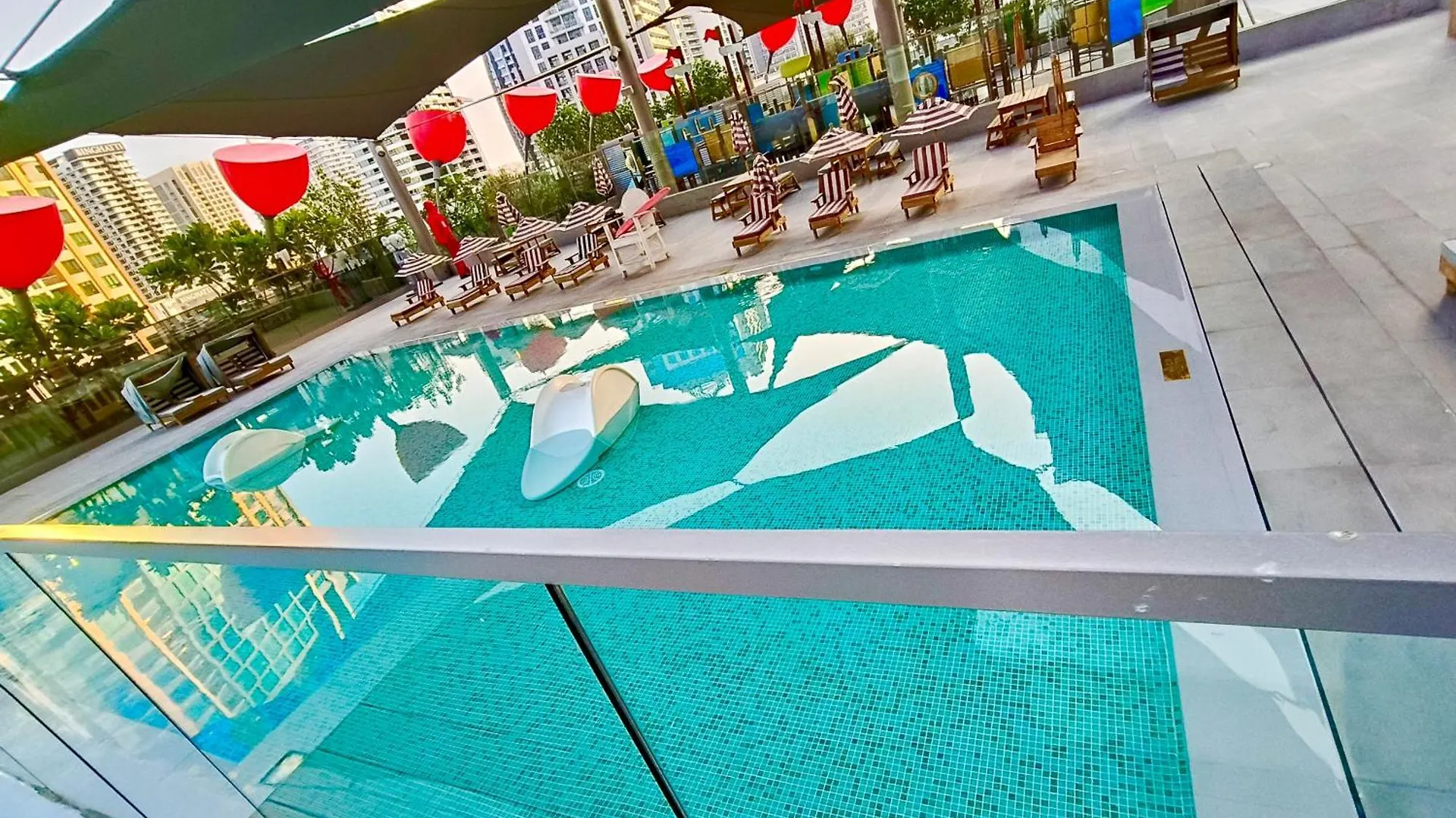 Апартаменты Chic 2Br Near Dubai Mall & Burj L Canal & City View I 5 Pax